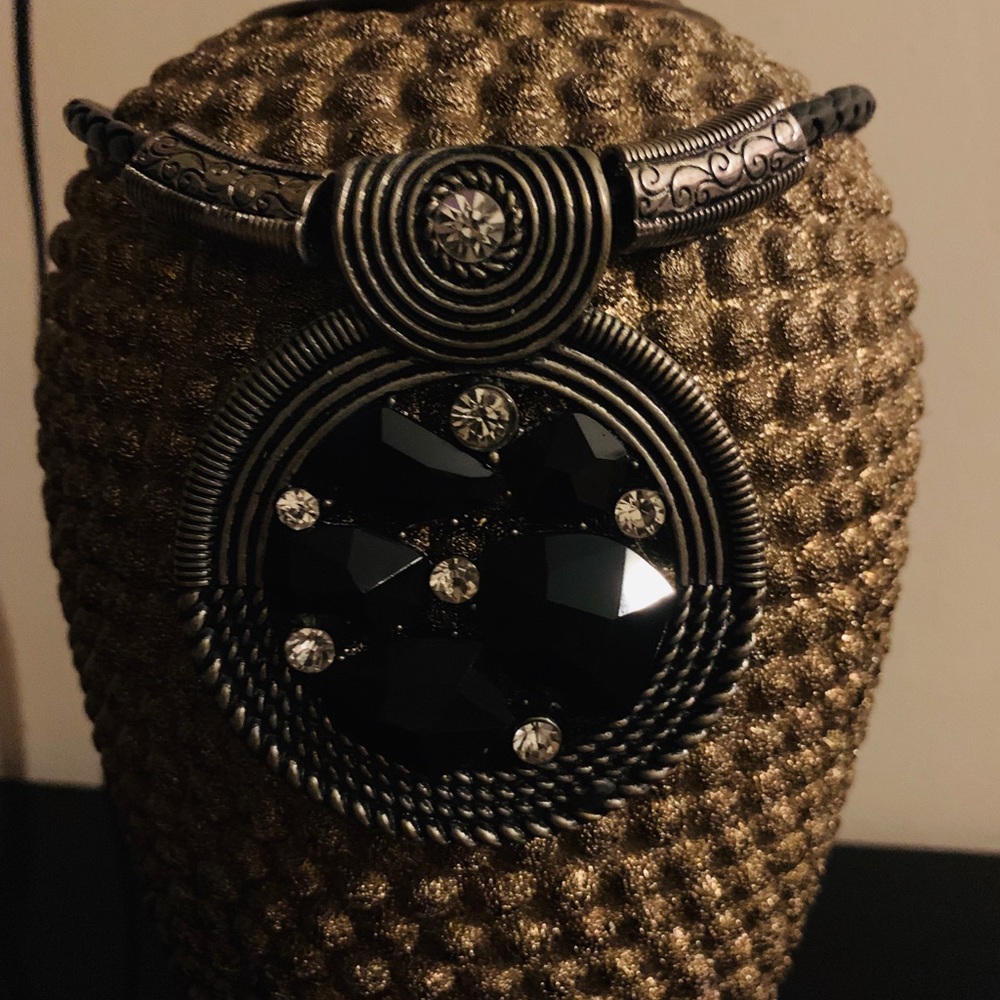 Beautiful Statement Necklace - image 2